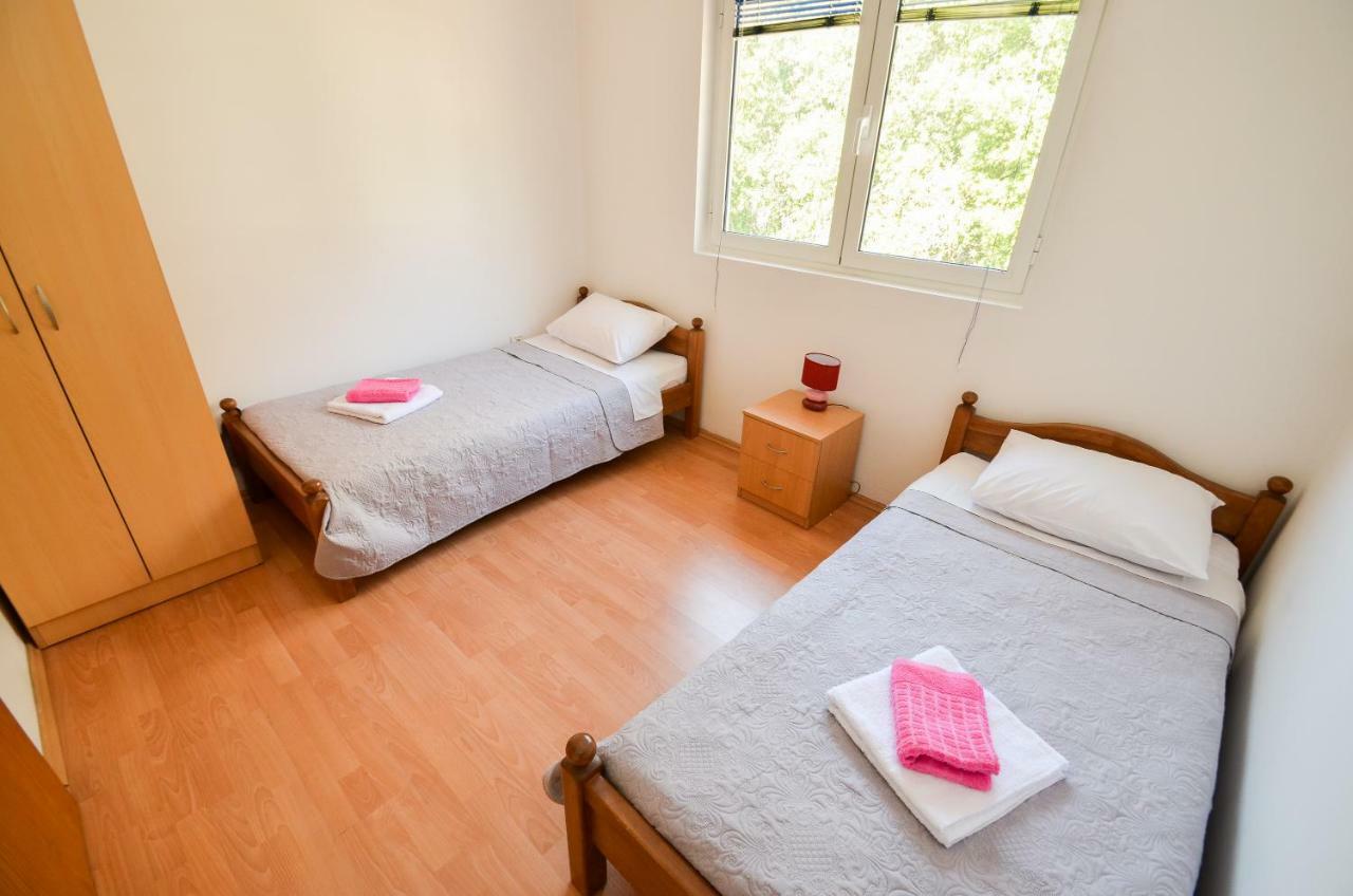 Apartment Barona Kotor Eksteriør billede