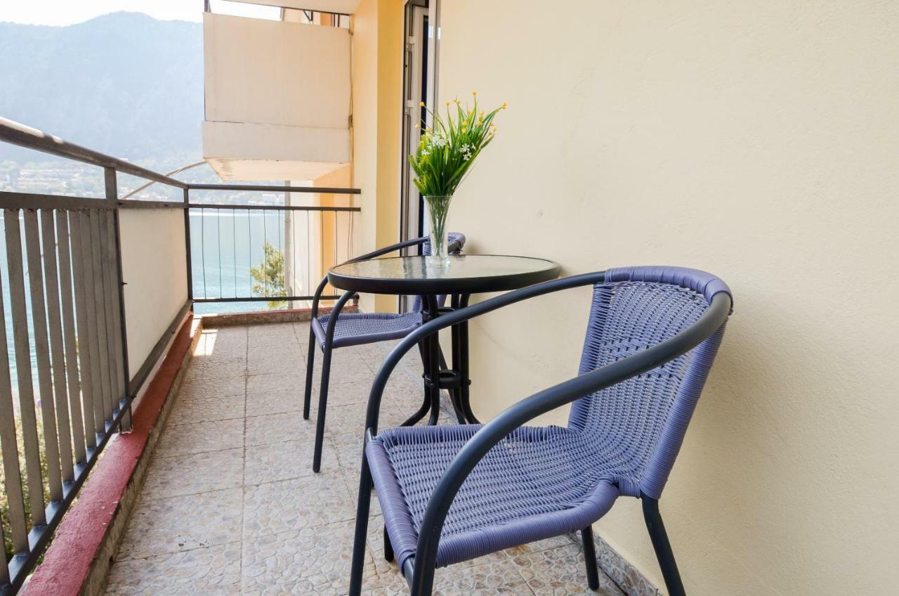 Apartment Barona Kotor Eksteriør billede