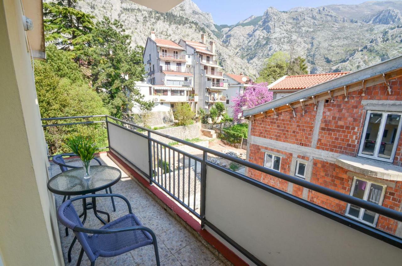 Apartment Barona Kotor Eksteriør billede